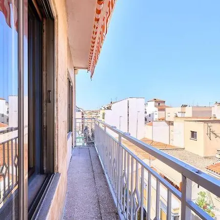 El Patio Del Barrio Del Oeste Salamanka